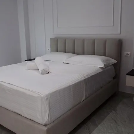 Bar Restorant Rama فندق مبيت وإفطار