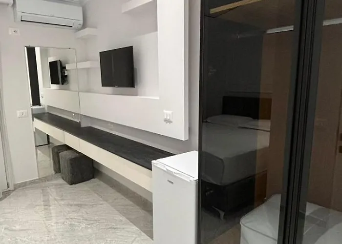 Bar Restorant Rama לינה וארוחת בוקר Belsh